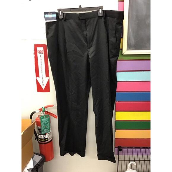 Stafford men’s coolmax pleated classic pants 44X30 black new HSN